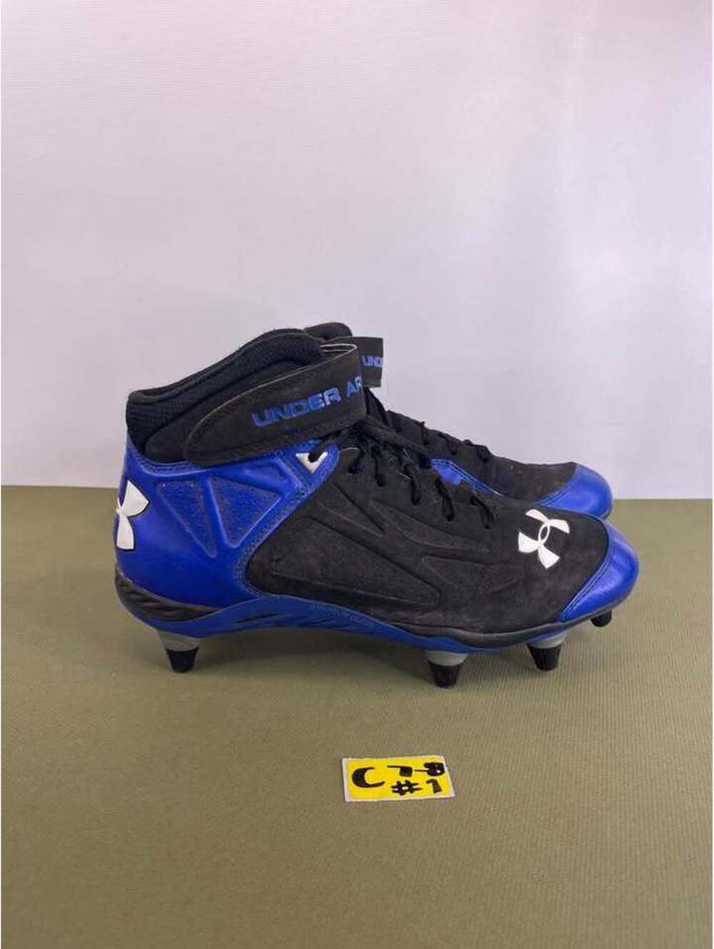 Under Armour Yard Mid Molded Baseball Cleats Black Blue Size 8.5 US
